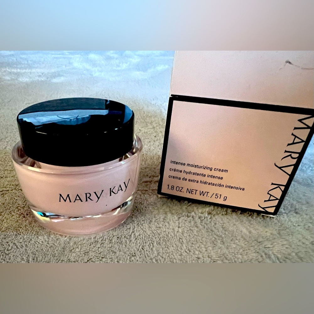 Mary Kay Intense Moisturizing Cream